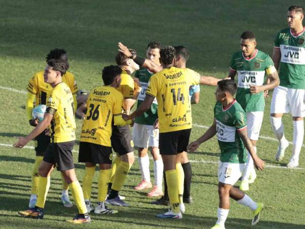 Real España se quedó con el derbi con error arbitral sobre el final.