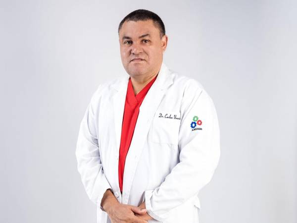 El diputado y candidato Carlos Umaña comentará sobre sus iniciativas de ley, especialmente relacionadas con salud y transparencia.