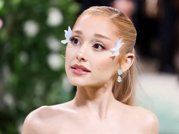 Ariana Grande confesó que extrañaba la actuación tras todo lo que ha acontecido en su vida.