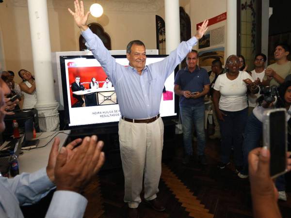 Candidato presidencial del Partido del Buen Gobierno, el centrista Jorge Nieto.