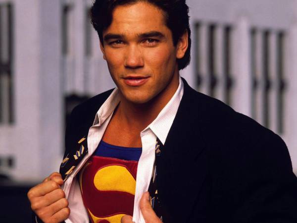 Dean Cain anunció que se ha unido como oficial al Servicio de Inmigración y Control de Aduanas de Estados Unidos.