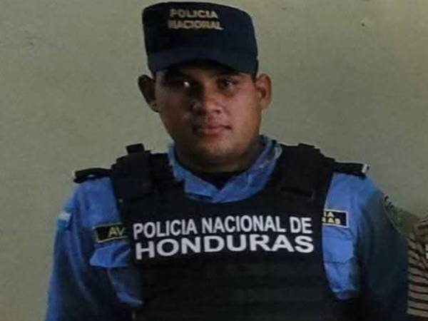 Las autoridades identificaron como <b>Kenny Giovany Curry Ávila</b> al policía que perdió la vida en la emboscada registrada en el municipio de Limón, departamento de Colón, zona norte de Honduras.