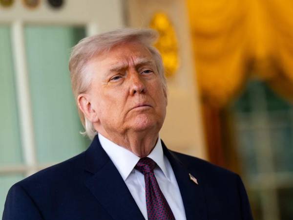 Trump anuncia posible acuerdo de paz entre Washington y Teherán para este fin de semana.