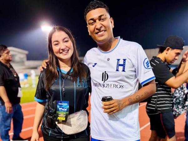 La encargada del contenido de redes sociales de Supremo, Corina García, ha sido el centro de atención en los últimos días, esto luego de no ser vista junto al Príncipe de Honduras en Roatán, Islas de la Bahía.