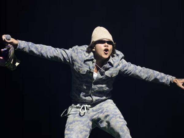 El colombiano Beéle, de tan solo 22 años, ya es uno de los artistas más populares del momento.