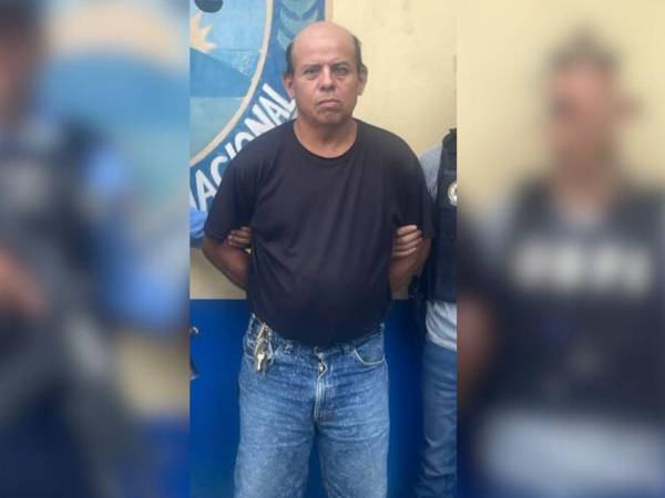 Momentos de la detención de José Francisco López Reyes de 57 años.