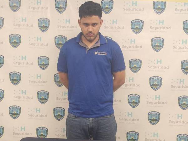 Momentos de la captura del joven de 24 años en Choloma, Cortés.