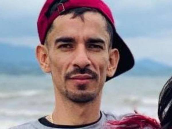 José Ángel Interiano Mercado, alias El Conejo, según las autoridades de la Policía, es jefe de la Pandilla 18 y dirige los secuestros desde la prisión de El Pozo en Ilama, Santa Bárbara.