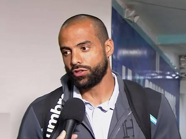 Edrick Menjívar es autocrítico tras la derrota de Honduras ante Surinam en el inicio de la Nations League de Concacaf.