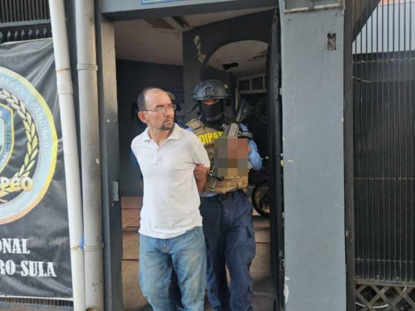 Juan Manuel Lizardo Mendoza, cuando iba a ser presentado por la Dipampco.