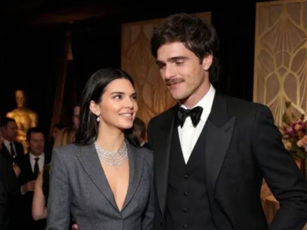 Kendall y Jacob han sido vistos en eventos públicos.