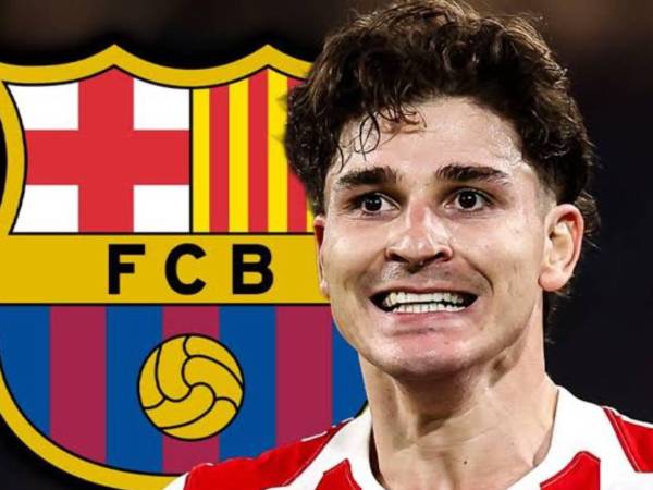 El Atlético de Madrid elevó todavía más la tensión alrededor del futuro de Julián Álvarez. Además, estalló contra el Barcelona.