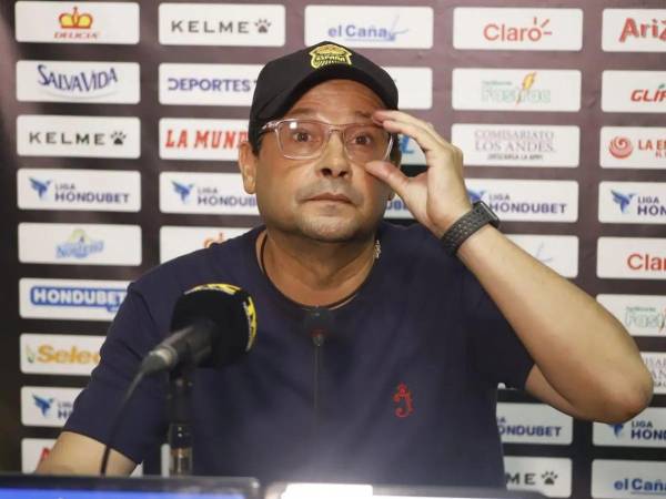 Jeaustin Campos elogia al Real España y habla del estado físico de Nixon Cruz