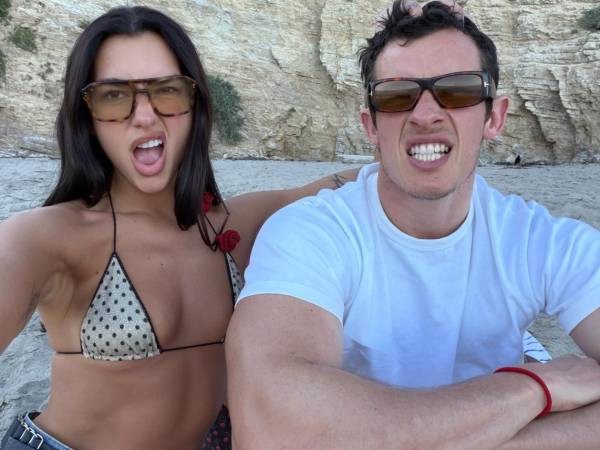 Dua Lipa y Callum Turner iniciaron su relación hace dos años y medio.