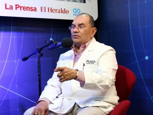 Dennis Chirinos, el precandidato que promete resolver el problema vial en la salida al sur de la capital.