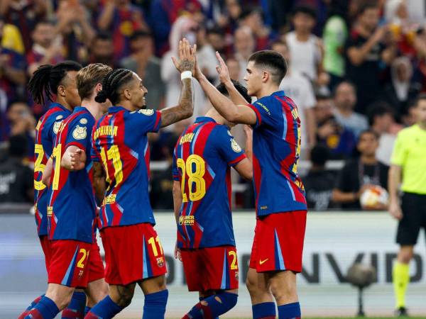 Este podría ser el posible once titular del Barcelona para la final de la Supercopa 2026.