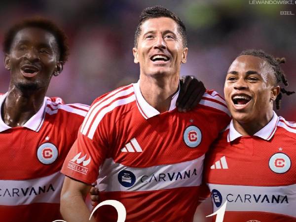 Lewandowski se estrenó como goleador: se destapa con doblete y remontada en MLS
