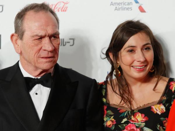El actor Tommy Lee Jones y su hija Victoria, en una foto de archivo.