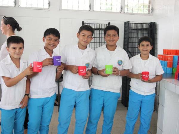 Son más de 140 alumnos los beneficiados en el recién inaugurado comedor en el occidente del país.