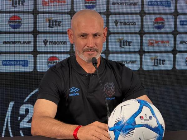 Espinel no se guarda nada y define su 11 ante Motagua: Es una obligación