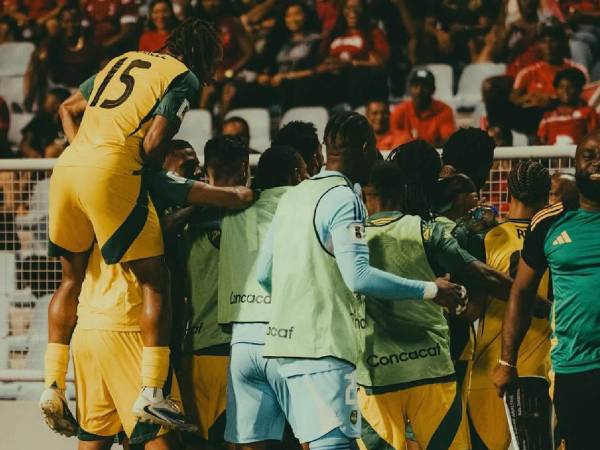 Las Eliminatorias de la Concacaf llegaron a su fin y este martes 18 de noviembre se conocieron a los tres clasificados de la zona. Una de las sorpresas mandó al repechaje a la favorita de su grupo.