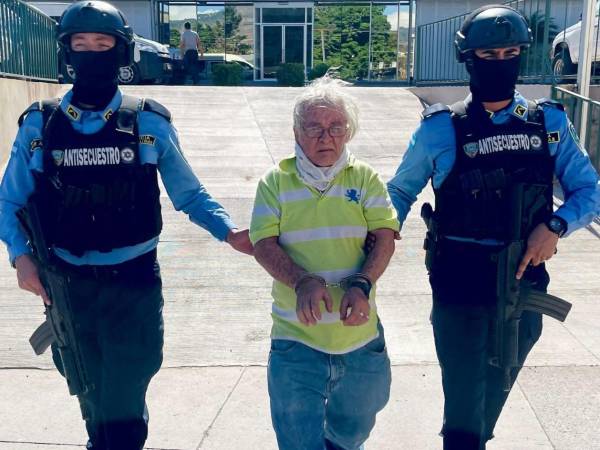 Capturan a mecánico por delitos graves contra dos niñas