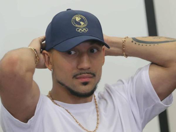 Teófimo López compareció en rueda de prensa este martes en horas de la tarde.