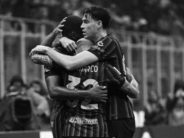 Un reconocido defensor de la selección italiana y del Inter de Milán está siendo investigado por la Fiscalía de Milán por un presunto delito de prostitución de menores, dentro de un caso que involucra una supuesta red de explotación.