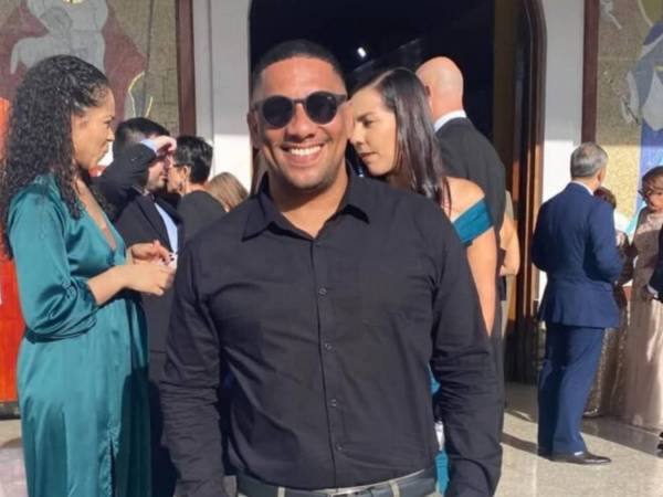 El fútbol costarricense se encuentra de luto tras la muerte del exfutbolista Gilberth Artavia Segura, quien falleció el domingo 6 de septiembre luego de disputar un partido de fútbol con amigos. El exjugador tenía 39 años y estaba a pocos días de cumplir 40.