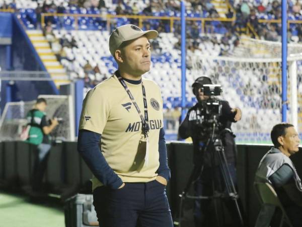 Javier López, entrenador del Motagua, quedó insatisfecho por no poder ganarle al Alajuelense en la ida de las semifinales.
