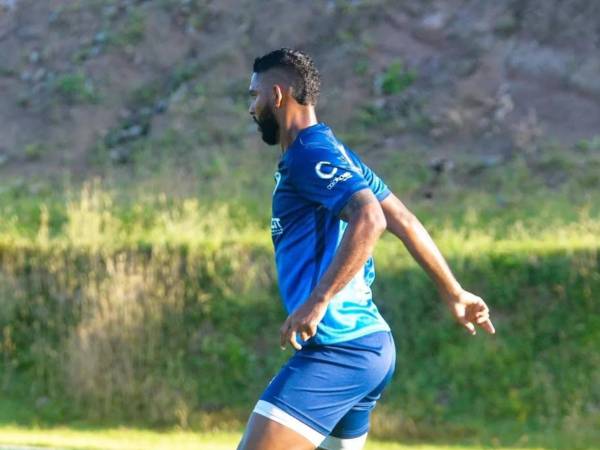 Consternación en Centroamérica tras muerte de futbolista con pasado en diversos países, entre ellos la Liga de Honduras.