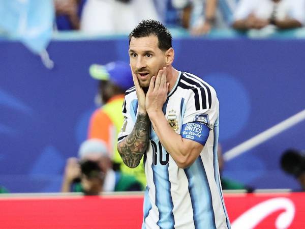 Lionel Messi recibió un revés de la FIFA que tomó una sorpresiva decisión y le quitó un histórico récord que había logrado en el partido contra Cabo Verde en el Mundial 2026.