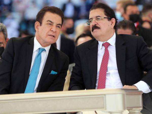 Fotografía de archivo que muestra al candidato presidencial Liberal, Salvador Nasralla junto al expresidente, José Manuel Zelaya.