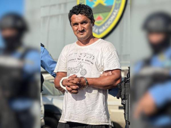 Momentos de la detención de Wil Alexander Lanza, de 42 años de edad.