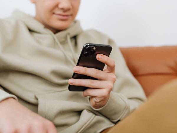 En la era digital, sin importar el caso, es importante verificar antes de compartir.