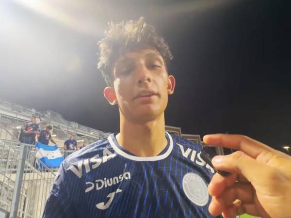 Mathías, hijo de Diego Vázquez, se lució con dos goles para el triunfo de Motagua contra Olimpia en Houston.