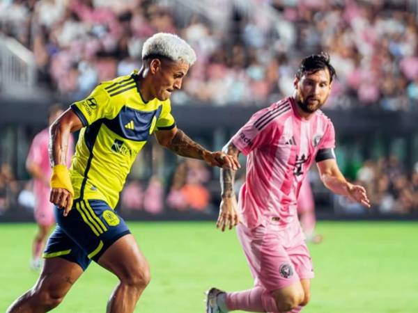 El hondureño Najar fue titular en el Nashville como lateral por la banda derecha.