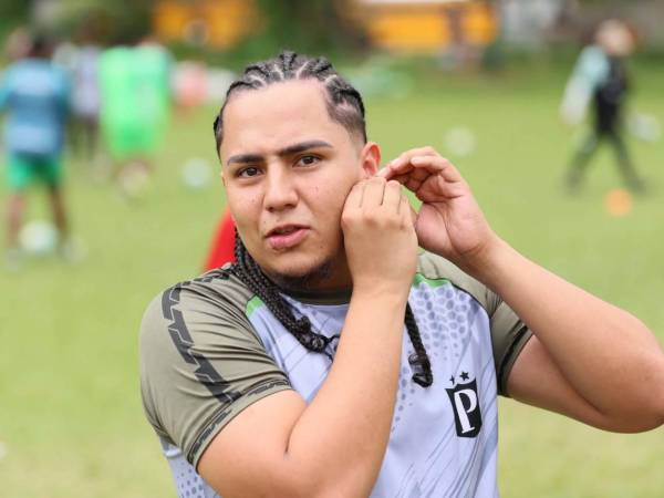 Davis Flow no oculta que uno de sus principales sueños es disputar un partido oficial en la máxima categoría del fútbol hondureño