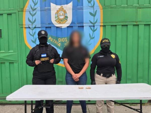 La joven de 26 años de edad que pretendía ingresar droga al centro penal de Siria, en El Porvenir, Francisco Morazán.