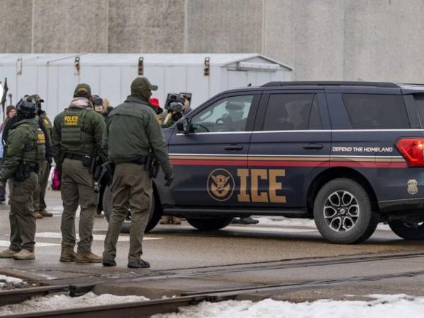 Organizaciones defensoras de los inmigrantes buscan impedir la apertura de un nuevo centro de detención en Colorado.