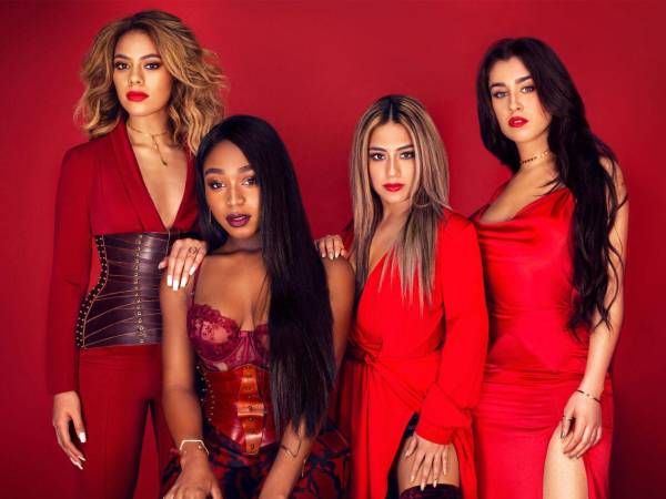 <b>Fifth Harmony</b> se formó en 2012 durante la segunda temporada de <i><b>The X-Factor USA</b></i>. Lanzaron tres álbumes de estudio: <i><b>Reflection</b></i> (2015), <i><b>7/27</b></i> (2016) y <i><b>Fifth Harmony</b></i> (2017).
