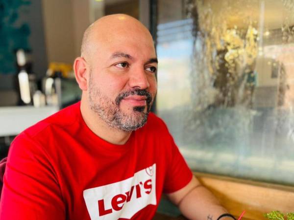 El alcalde de Bonito Oriental, Mario Renato Planas.