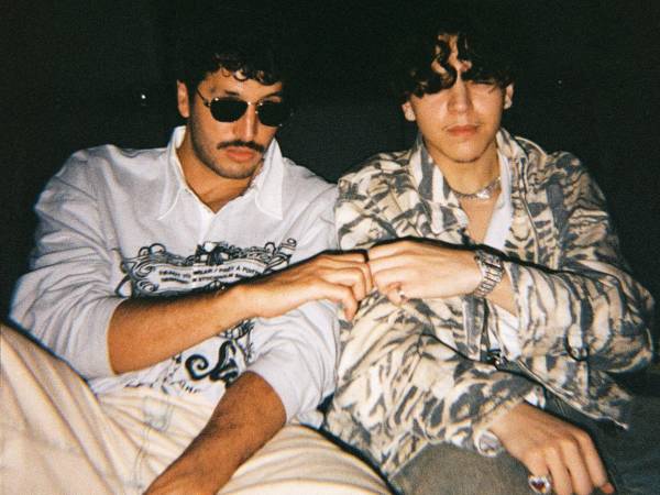 El cantante colombiano Sebastián Yatra con el artista mexicano Xavi.