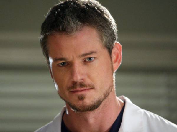 El 18 de diciembre de 2025, Eric Dane realizó lo que sería su última publicación en Instagram. No compartió una imagen nostálgica ni un recuerdo de sus años en la televisión. En su lugar, optó por un mensaje directo, firme y profundamente personal sobre su batalla contra la esclerosis lateral amiotrófica (ELA), enfermedad que le fue diagnosticada en 2024.