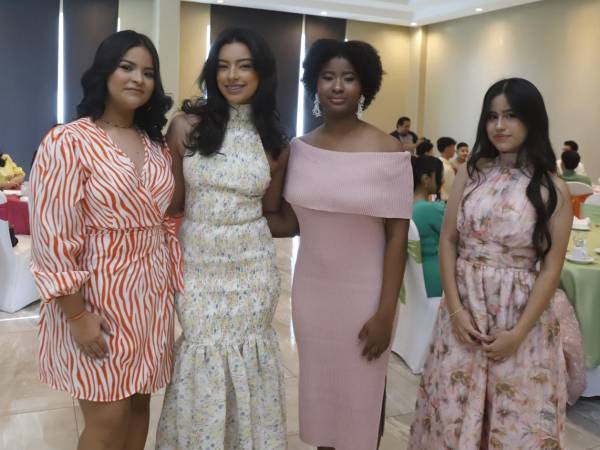 Ana Paola Velasco, Gilary Barahona, Génesis Marín y Skarleth Bonilla