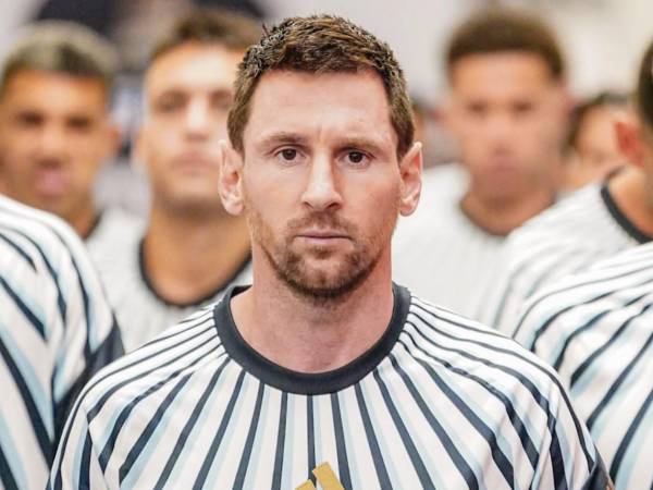 Lionel Messi cierra una etapa histórica con la Selección Argentina después de más de dos décadas defendiendo la camiseta albiceleste.