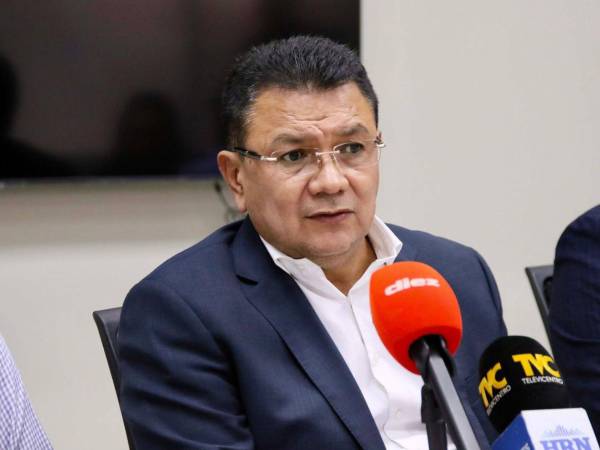 Liga Nacional contra el reloj: FIFA pone fecha límite para terminar el Clausura