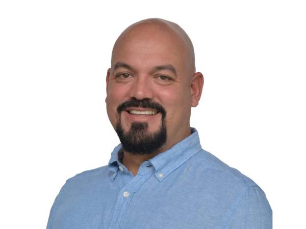 El alcalde Mario Renato Planas, miembro del Partido Nacional.