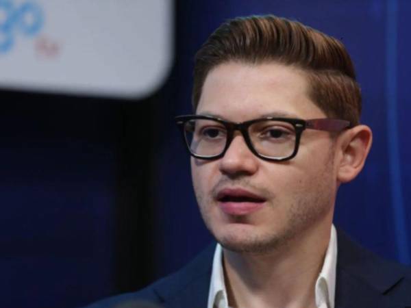 El 5 de abril, Mejía publicó en su cuenta de X que presentará un proyecto de decreto para reducir los impuestos al combustible de forma temporal.