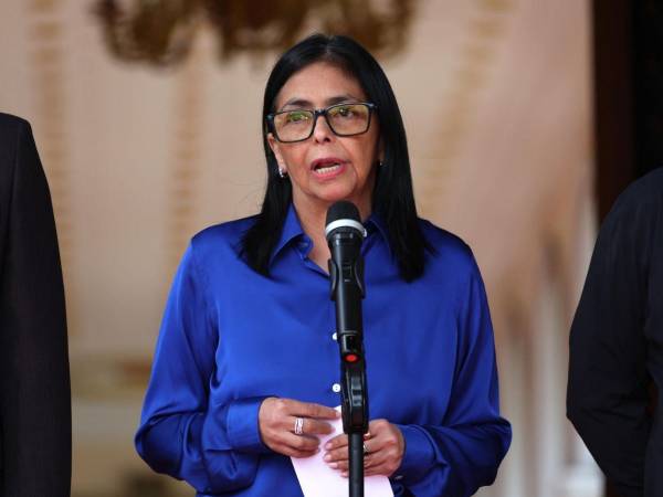 La vicepresidente encargada de Venezuela, Delcy Rodríguez en el Palacio de Miraflores en Caracas.